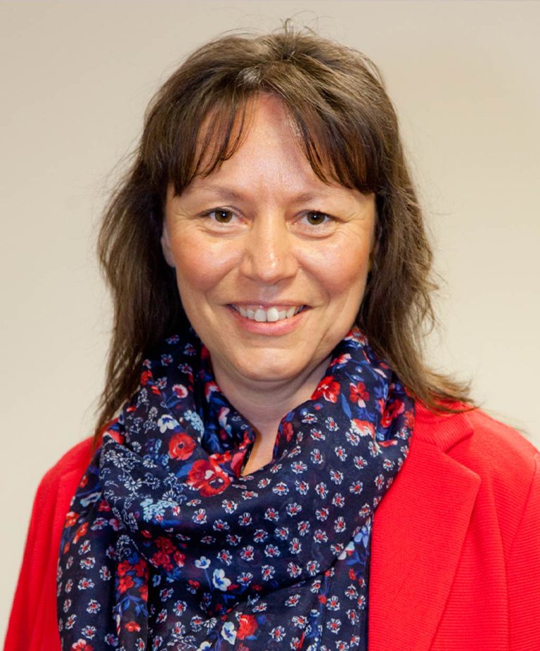 Sandra Schnell